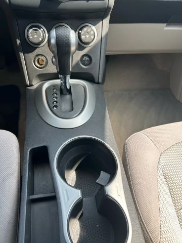 2009 Nissan Rogue - Image 14