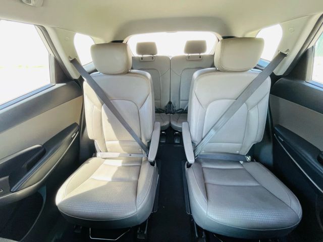2014 Hyundai Santa Fe - Image 31