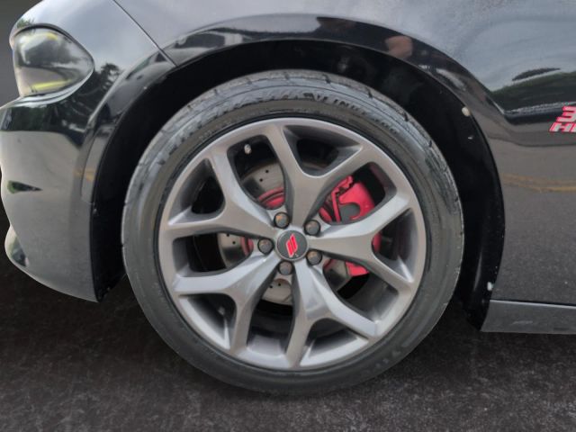 2018 Dodge Charger - Image 14