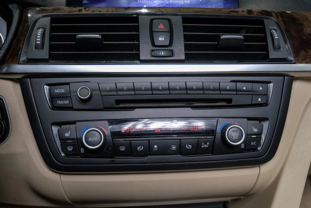 2014 Bmw 4 Series 428i Convertible 2d - Image 29