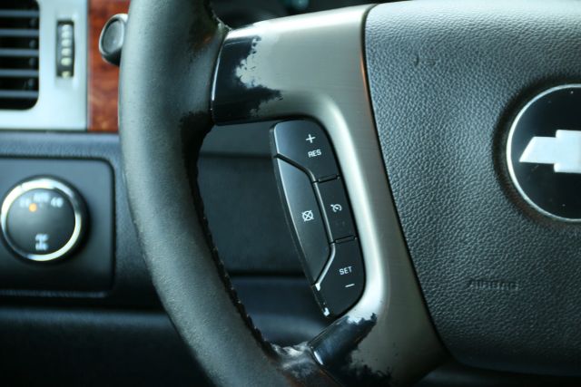 2013 Chevrolet Tahoe - Image 19