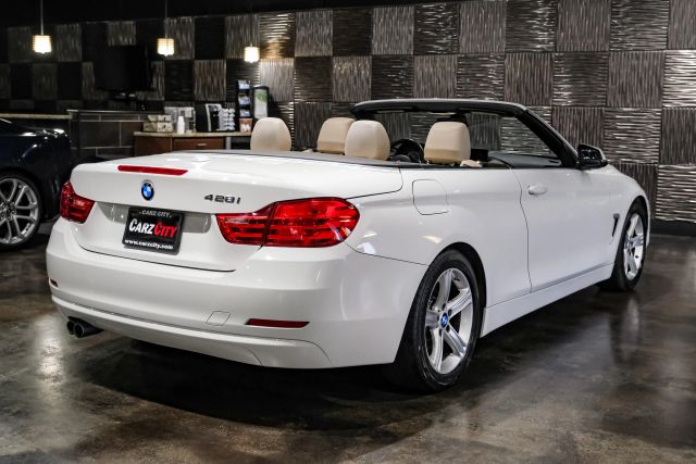 2014 Bmw 4 Series 428i Convertible 2d - Image 10