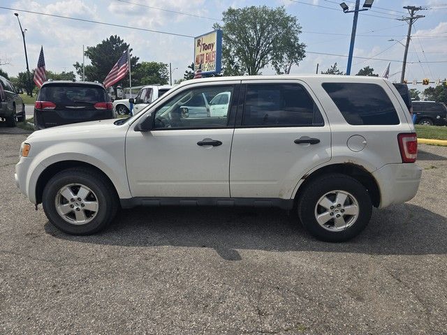 2011 Ford Escape - Image 4