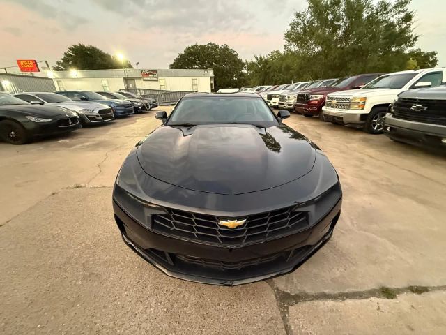 2020 Chevrolet Camaro - Image 5