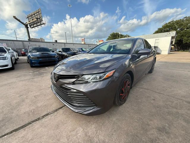 2018 Toyota Camry - Image 1