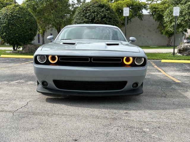 2022 DODGE CHALLENGER COUPE V8, HEMI, MDS, 5.7 LITER R/T COUPE 2D