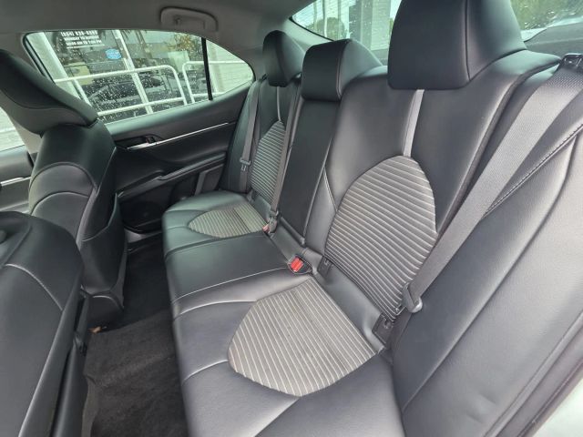 2022 Toyota Camry - Image 13