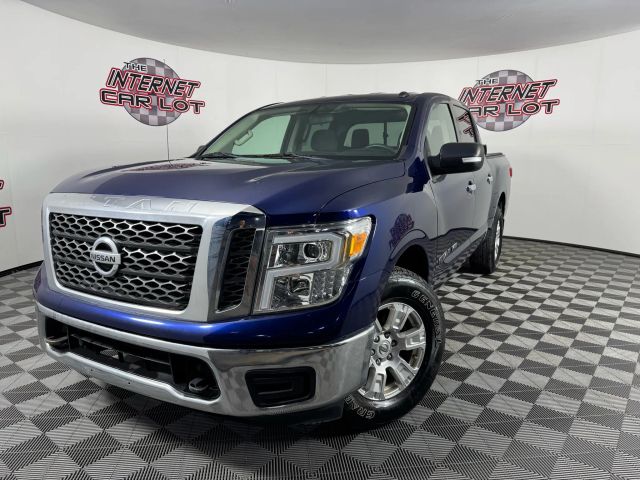 Image of 2019 NISSAN TITAN CREW CAB  SV PICKUP 4D 5 1/2 FT
