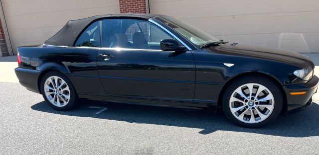 2005 Bmw 3 Series - Image 3