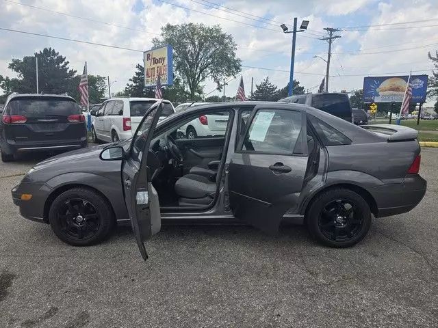 2006 Ford Focus - Image 9