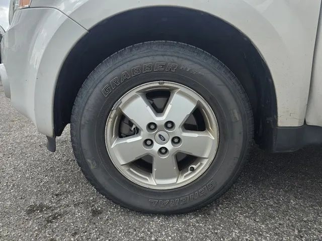 2011 Ford Escape - Image 7