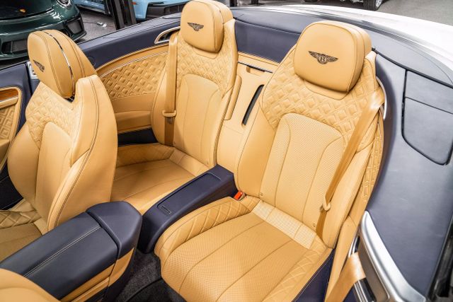 2022 Bentley Continental Gt Gt V8 Convertible 2d - - Image 14