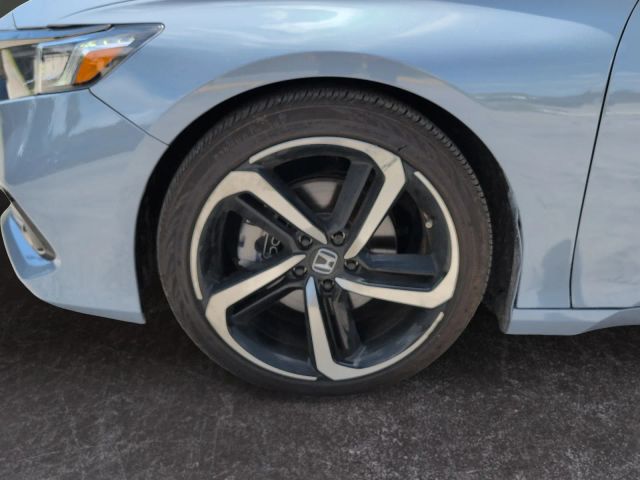2022 Honda Accord - Image 14