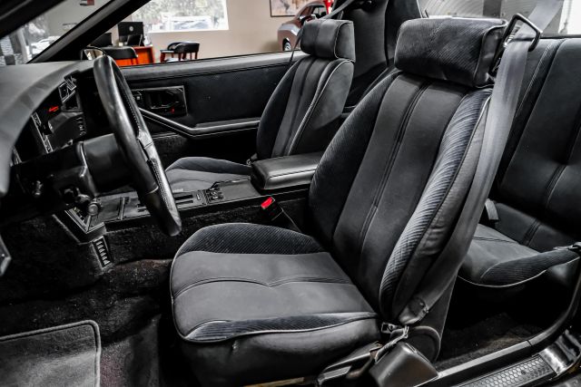 1985 Chevrolet Camaro Base 2d Coupe - Image 4