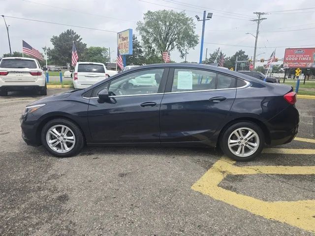 2016 Chevrolet Cruze - Image 5