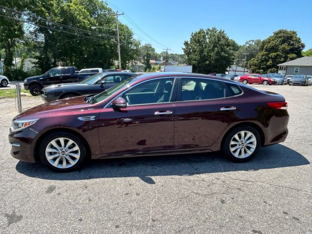 2018 Kia Optima - Image 14