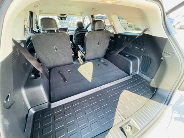 2023 Kia Sorento Hybrid - Image 16