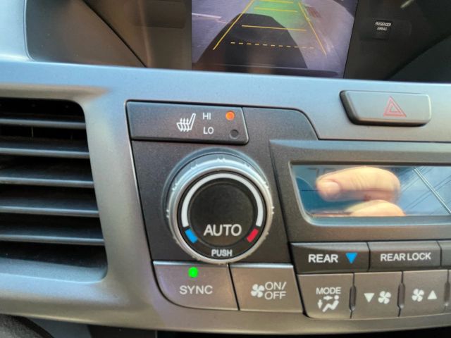 2013 Honda Odyssey - Image 30