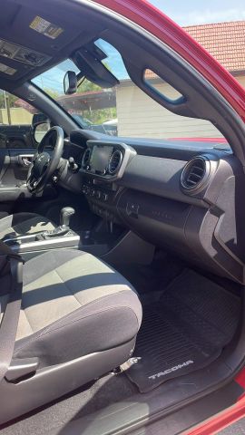 2021 Toyota Tacoma Double Cab - Image 17
