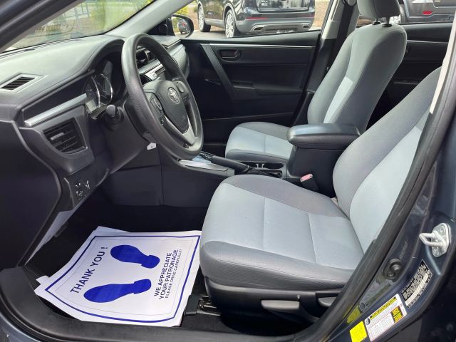 2016 Toyota Corolla - Image 12