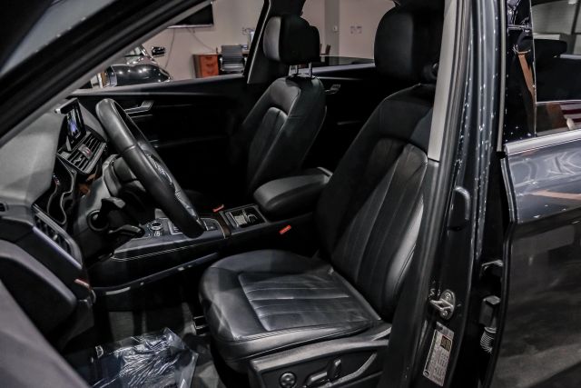 2018 Audi Q5 Premium Plus Sport Utility 4d - Image 4