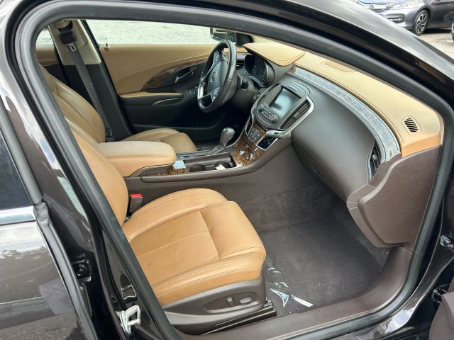 2014 Buick Lacrosse - Image 15