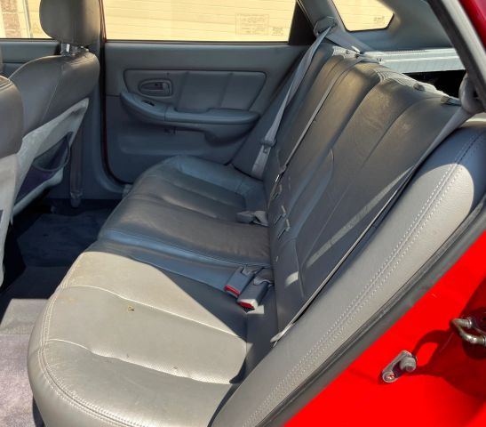 2004 Hyundai Elantra - Image 44