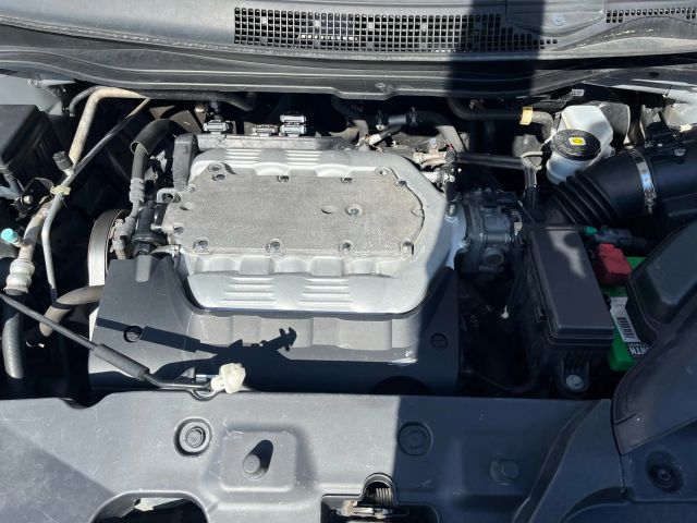 2013 Honda Odyssey - Image 11