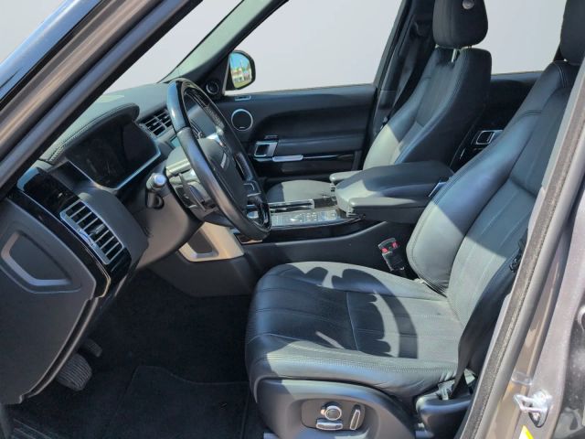 2016 Land Rover Range Rover - Image 9