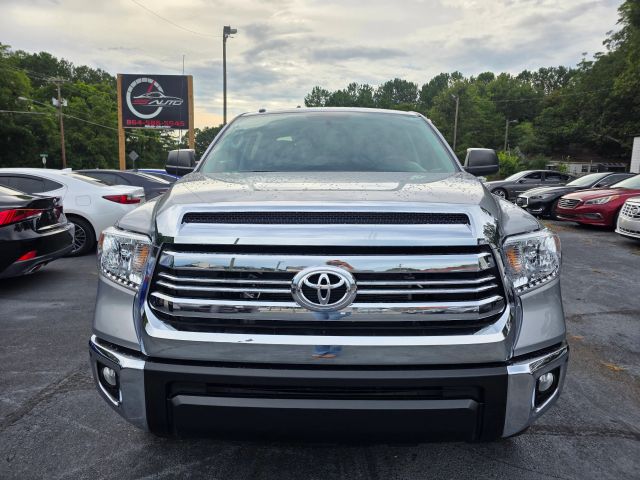 2017 Toyota Tundra Crewmax - Image 2