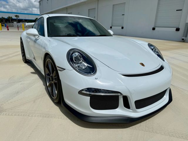 2015 Porsche 911 - Image 1