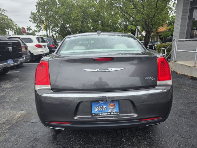 2015 Chrysler 300 - Image 6