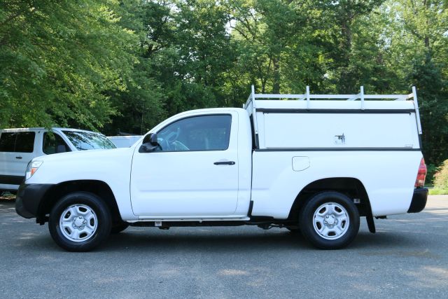 2012 Toyota Tacoma Regular Cab - Image 4