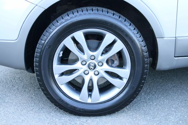 2012 Hyundai Veracruz - Image 40