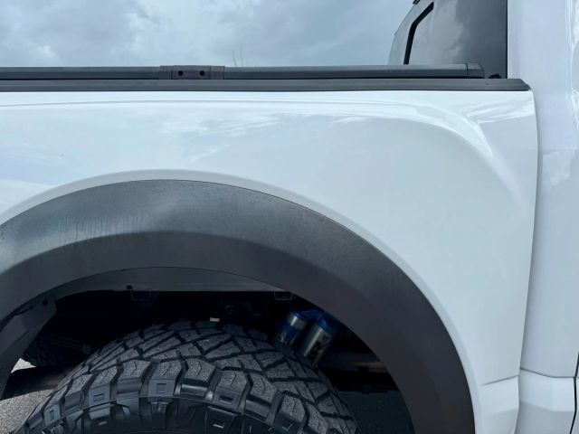 2018 Ford F150 Supercrew Cab - Image 12