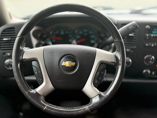 2013 Chevrolet Silverado 2500 Hd Extended Cab Lt Pickup 4d 6 1/2 Ft - Image 14