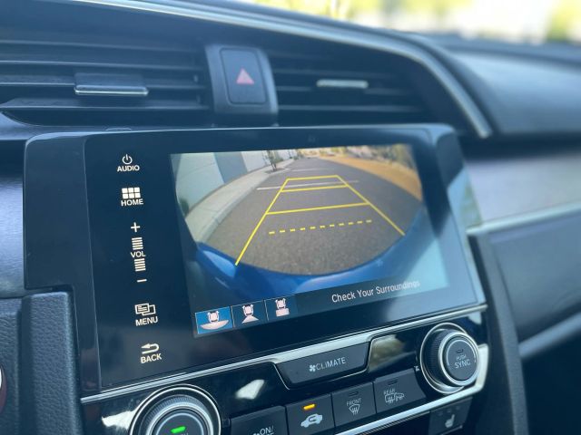 2017 Honda Civic - Image 20
