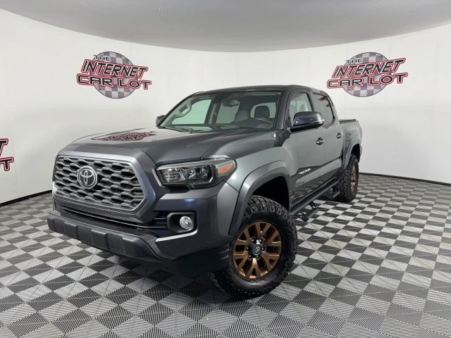 Image of 2023 TOYOTA TACOMA DOUBLE CAB  SR5 PICKUP 4D 5 FT