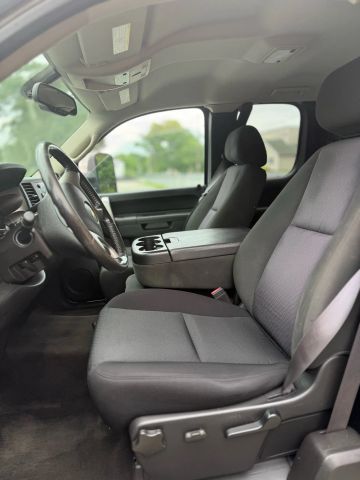 2013 Chevrolet Silverado 2500 Hd Extended Cab Lt Pickup 4d 6 1/2 Ft - Image 9