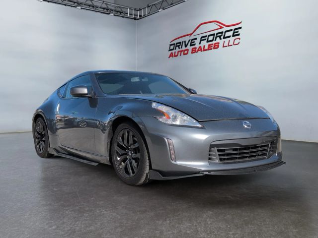 2017 Nissan 370z - Image 7