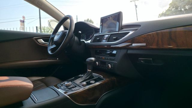 2013 Audi A7 - Image 22