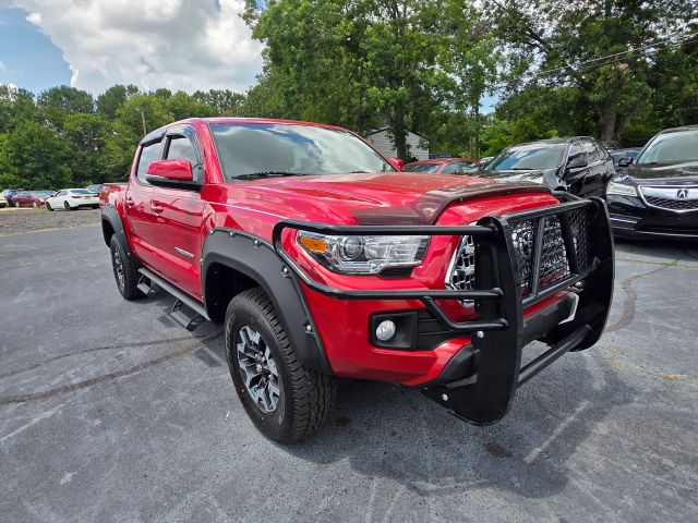 2017 Toyota Tacoma Double Cab - Image 4