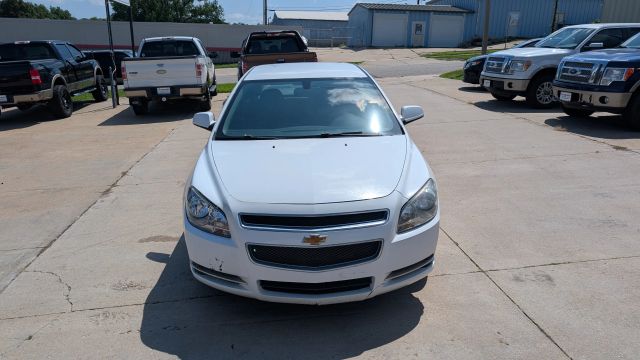 2010 Chevrolet Malibu Lt Sedan 4d - Image 8