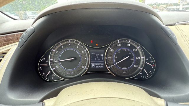 2016 Infiniti Qx80 - Image 32