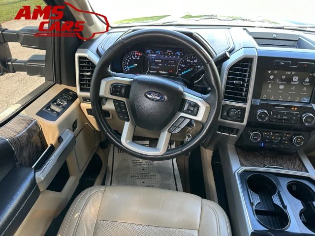 2019 Ford F250 Super Duty Crew Cab - Image 7