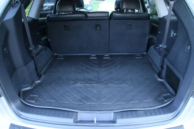 2012 Hyundai Veracruz - Image 19