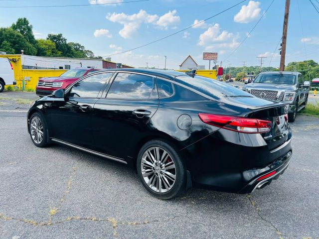 2017 Kia Optima - Image 5