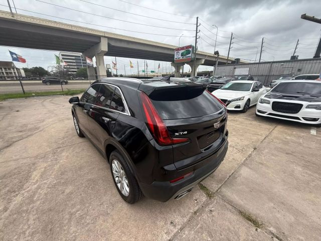 2023 Cadillac Xt4 - Image 9