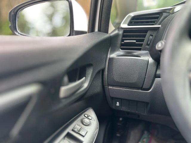 2015 Honda Fit - Image 6