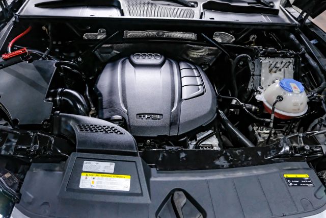 2018 Audi Q5 Premium Plus Sport Utility 4d - Image 40